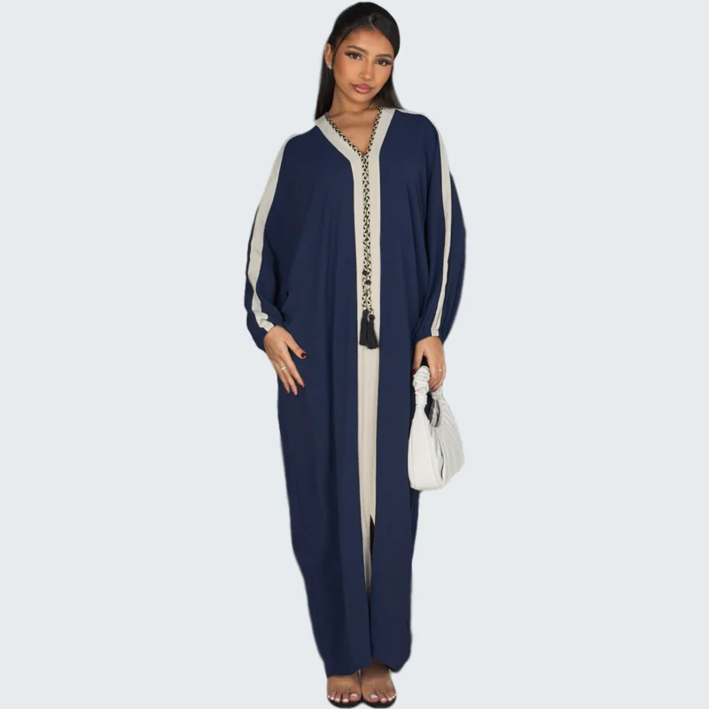 Abaya longue bleu foncé à bandes blanche – Image 2